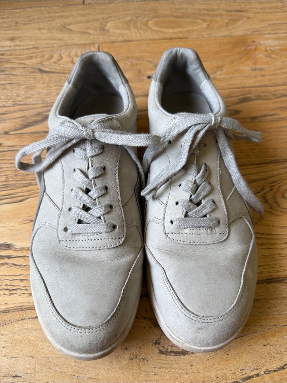 Everlane Leather Lace-Up Sneakers in Light Gray Women's Size 9